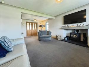 Photo 28- click for photo gallery